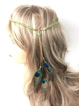 Bandeau Tressé Vert Mousse avec Plumes de Paon (1 pc)
