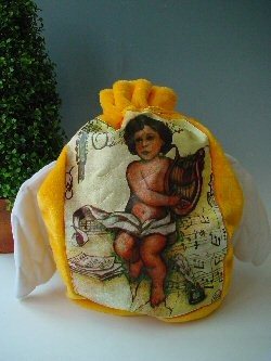 Petit sac cadeau en fausse fourrure avec ailes d'ange (Lot de 2)