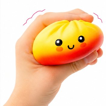 RAGE - LUCKY DUMPLINGS - Squishy Bun Dumplings GRAND Dim. 8.5 x 8.5 x 4.8 cm - EN DISPLAY (12 pcs)