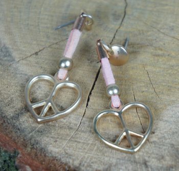 Boucles d'oreilles cœur rose clair (1 pc)